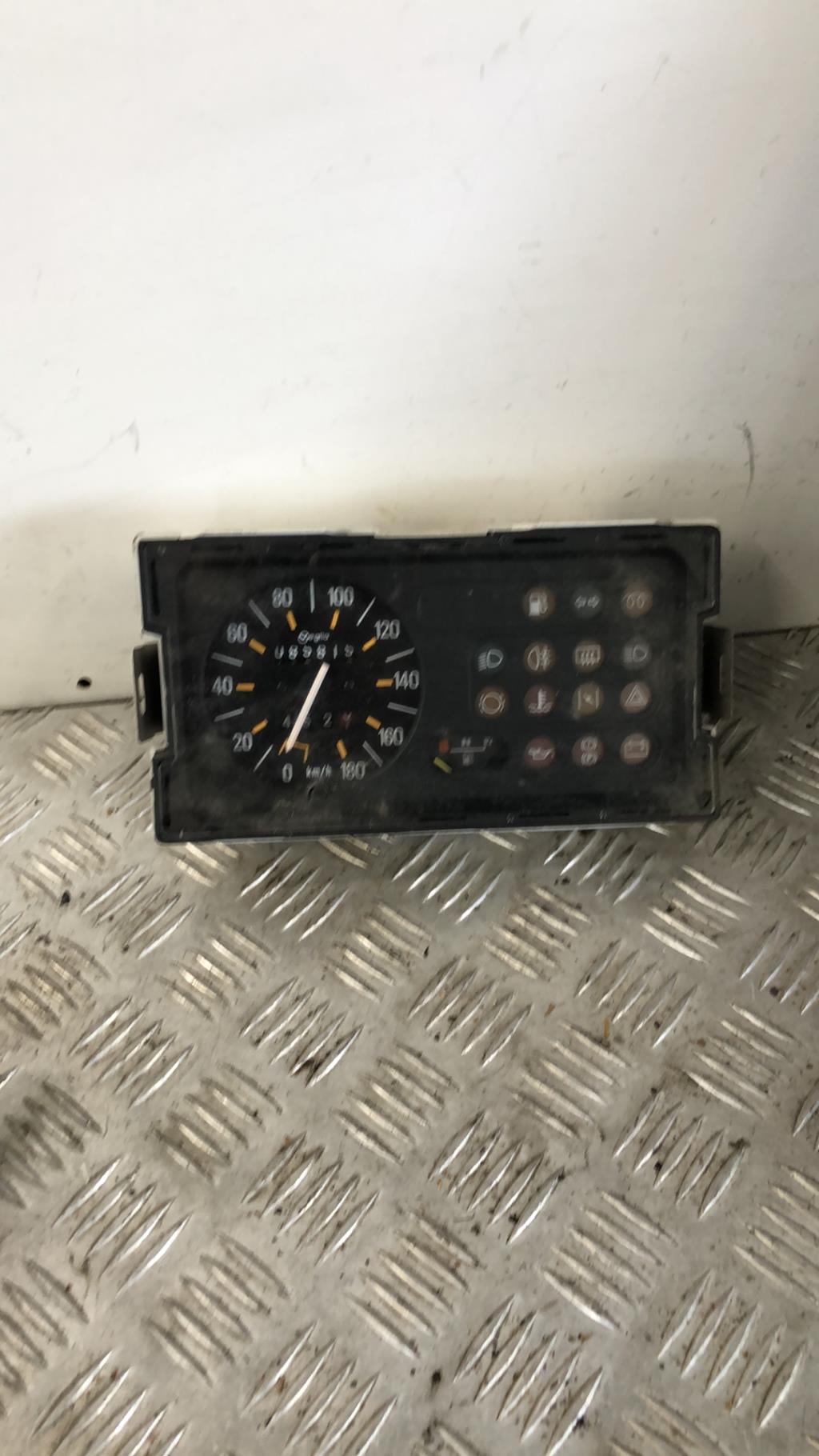 Compteur RENAULT SUPER 5  - 1