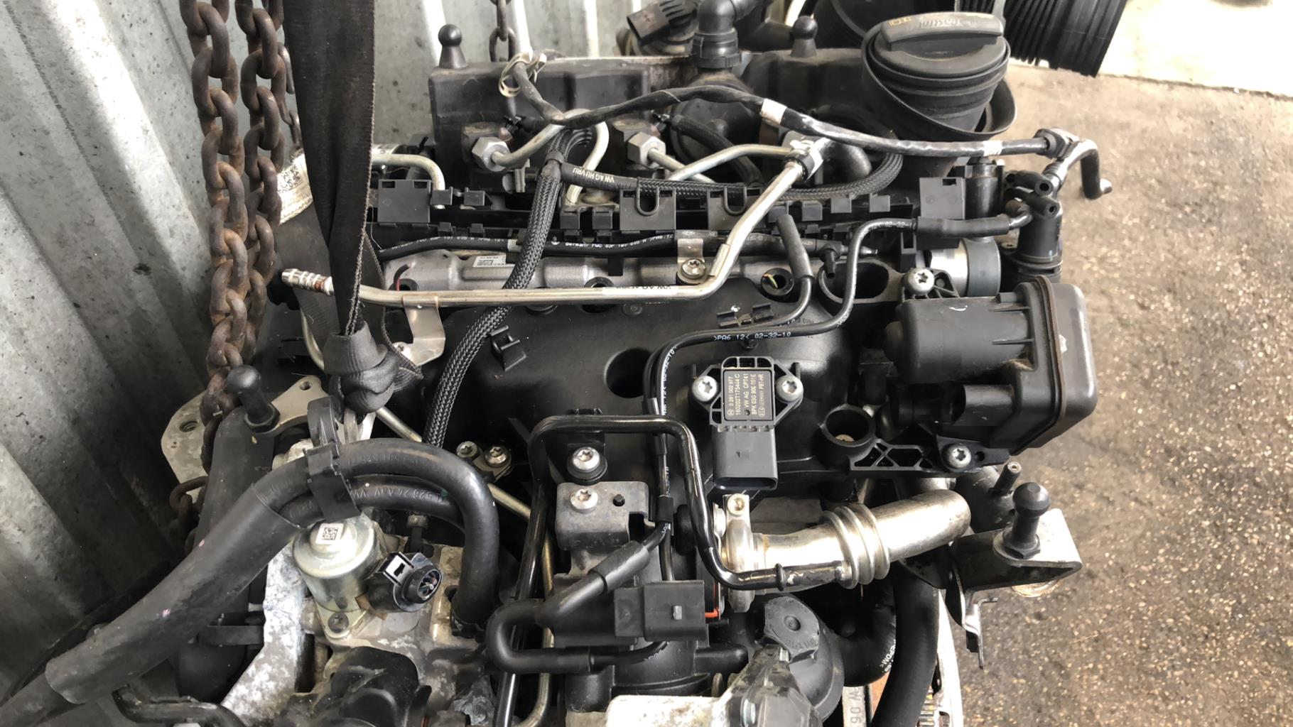 Moteur VOLKSWAGEN POLO 5 PHASE 1  - 1