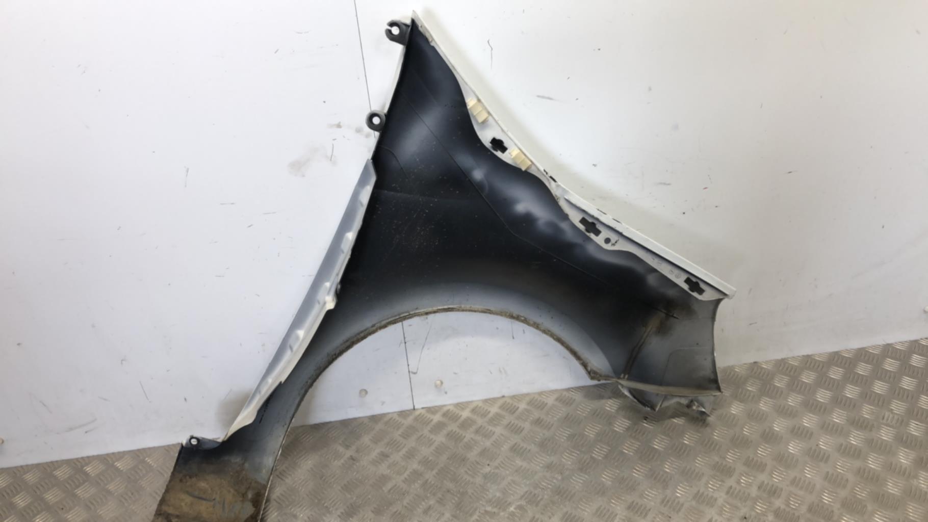 Aile avant gauche RENAULT MODUS PHASE 2  - 1