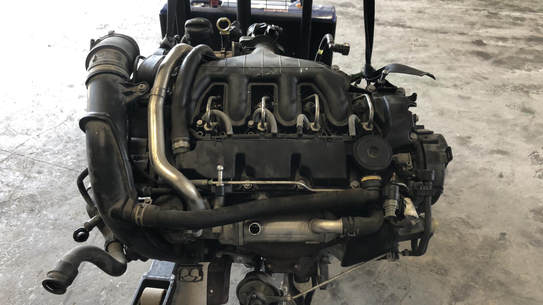 Moteur PEUGEOT 407 PHASE 2  - 1
