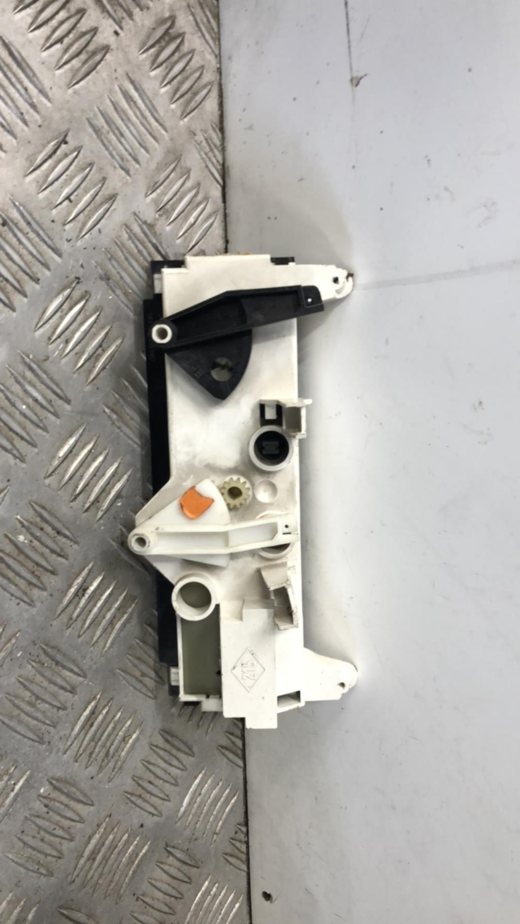 Commande chauffage RENAULT CLIO 1 PHASE 2  - 1