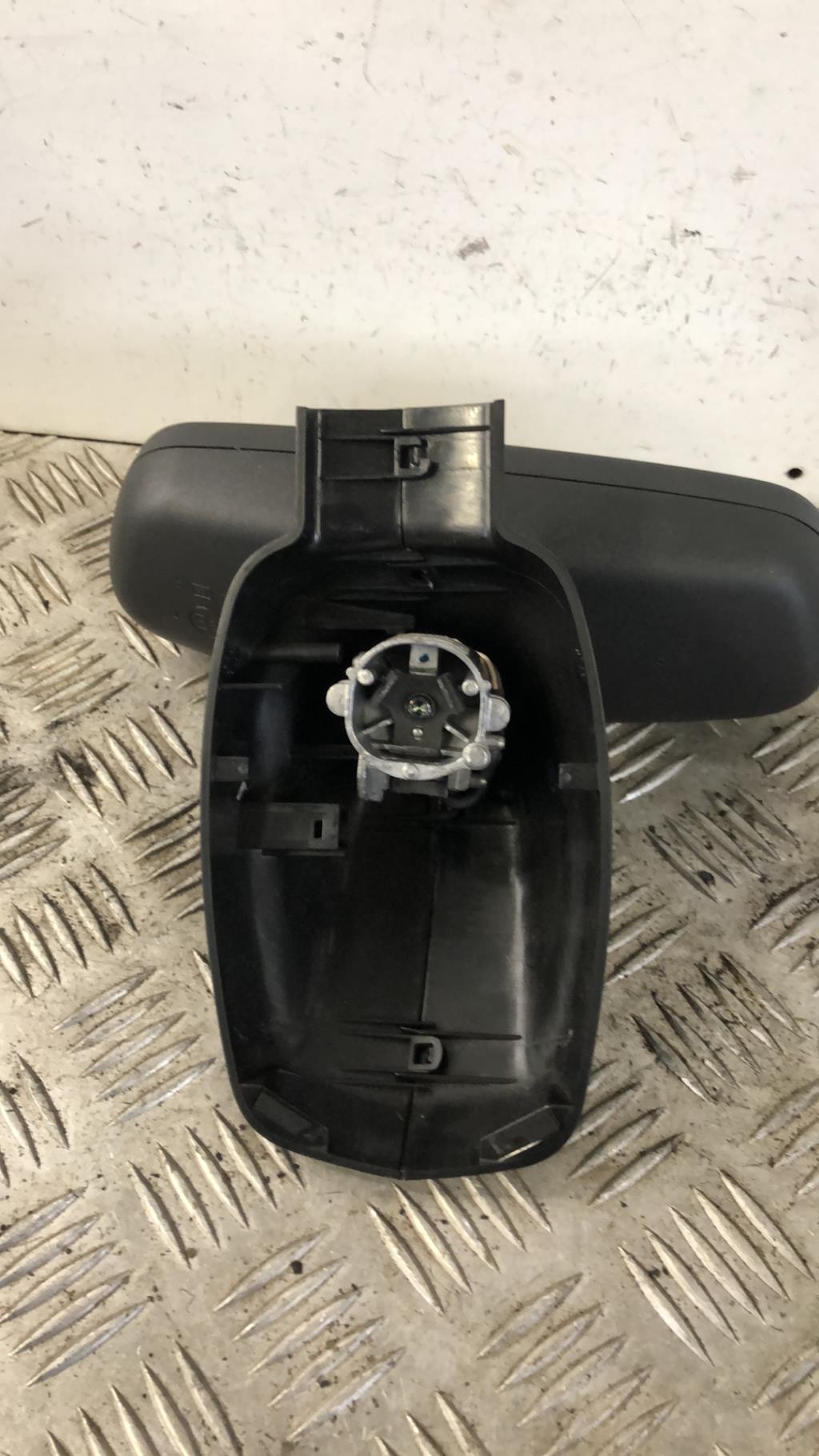 Retroviseur interieur CITROEN DS3 PHASE 1  - 1