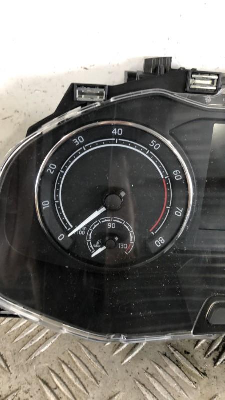 Compteur SKODA KAMIQ Essence - 1