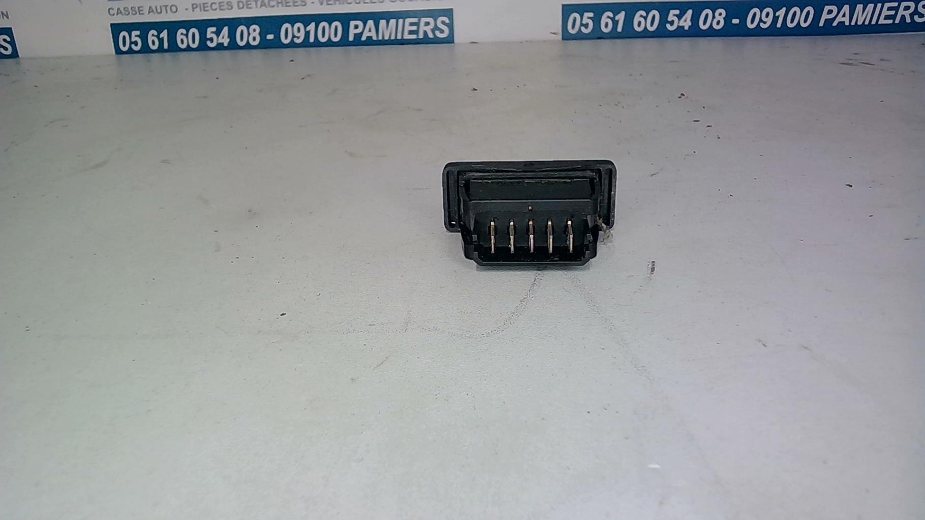 Interruttore lavacristalli posteriore destro PEUGEOT 309 PHASE 2 Gasolina - 1