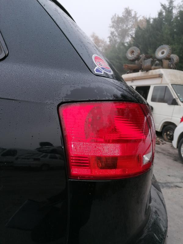 Fanale posteriore principale sinistro (luci) AUDI A4 2 AVANT PHASE 2 BREAK Diésel - 1
