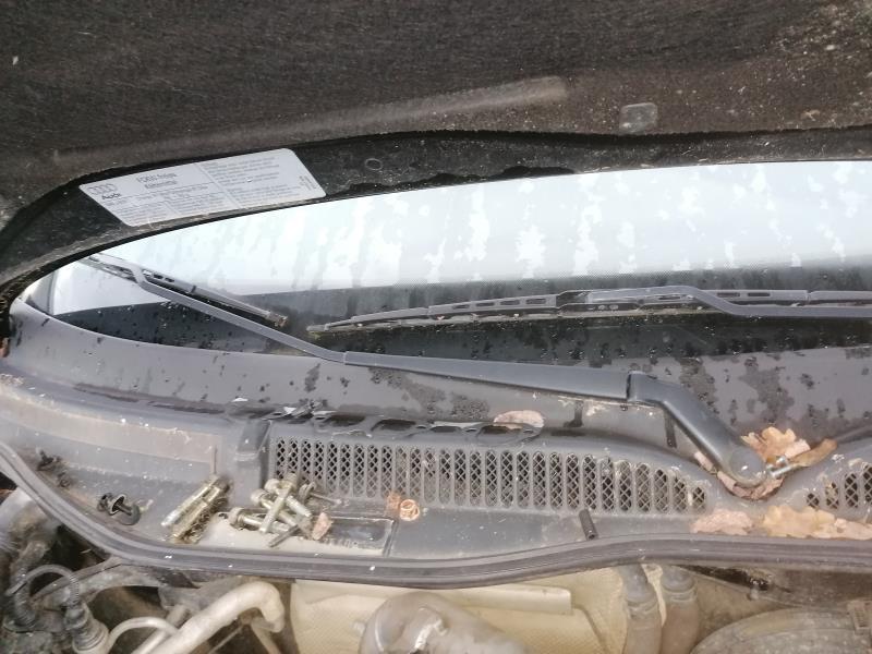 Braccio tergicristallo anteriore destro AUDI A3 1 PHASE 2 Diésel - 1