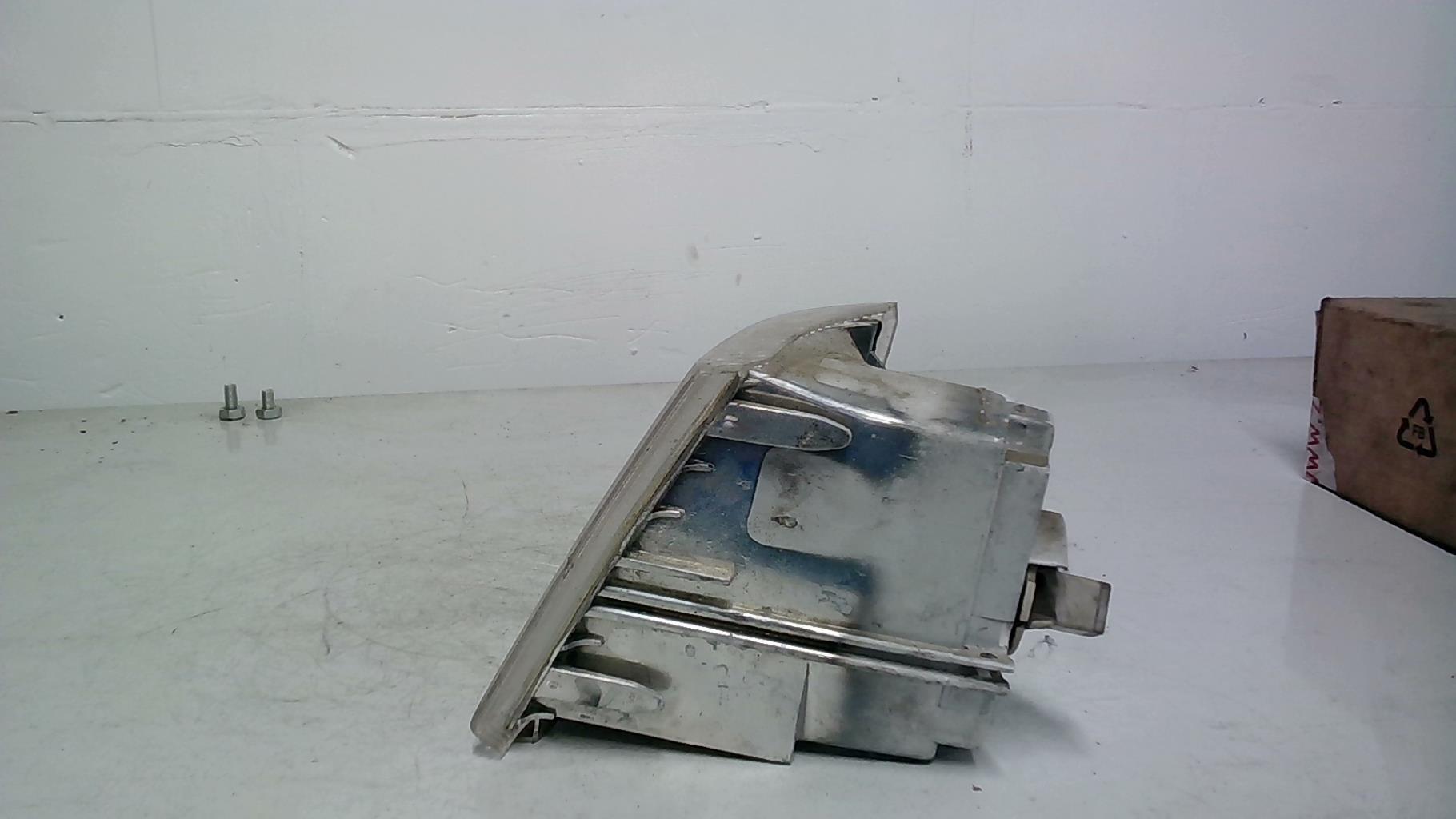Ripetitore lampeggiante anteriore destro (Luci) RENAULT R11  - 1