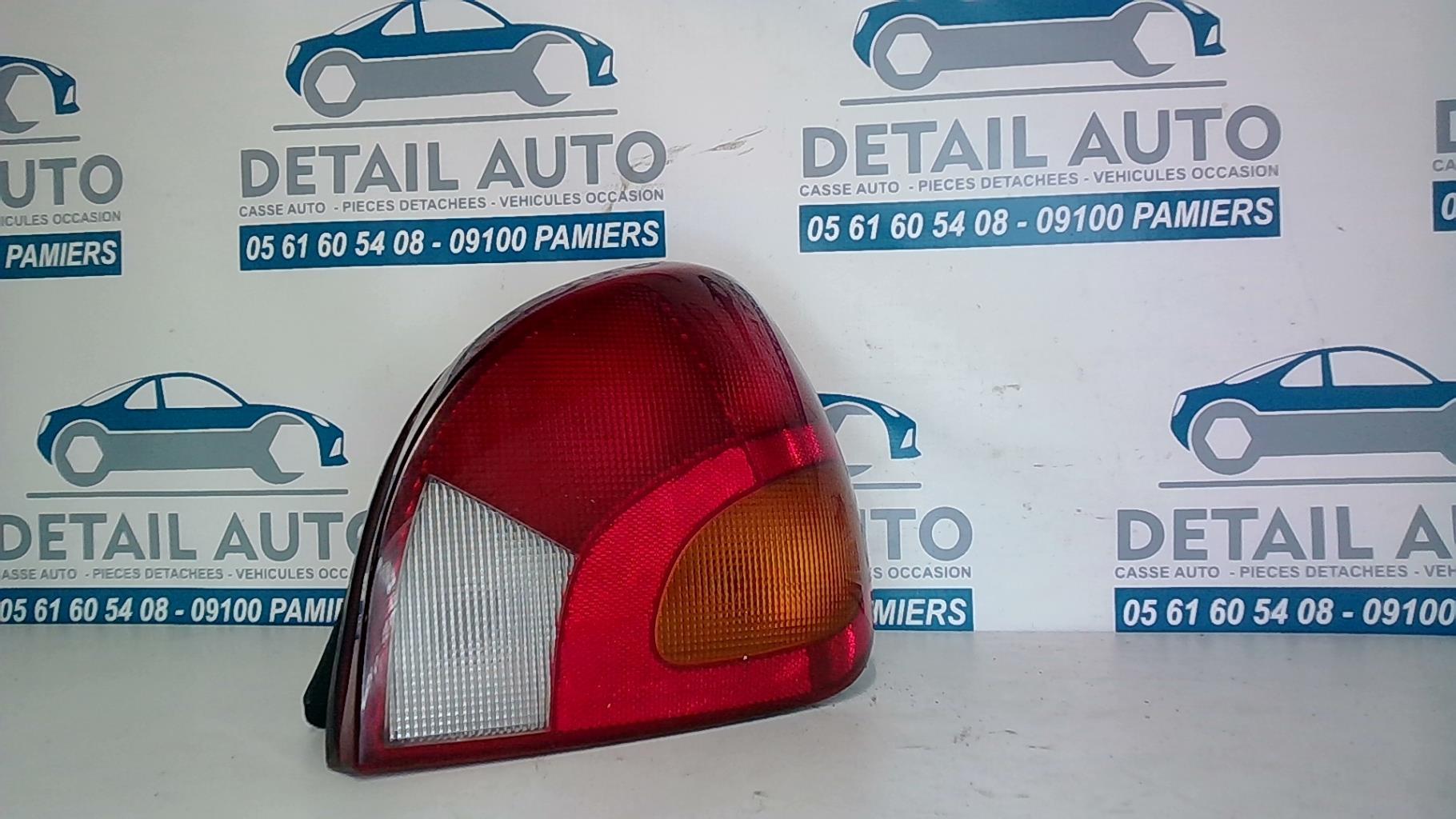 Fanale posteriore principale destro (luci) FORD FIESTA 4 PHASE 1 Diésel - 1