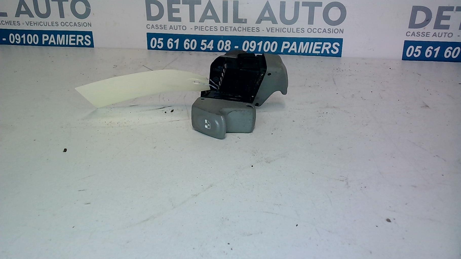 Interrupteur de leve vitre RENAULT TWINGO 1 PHASE 3 Essence - 1
