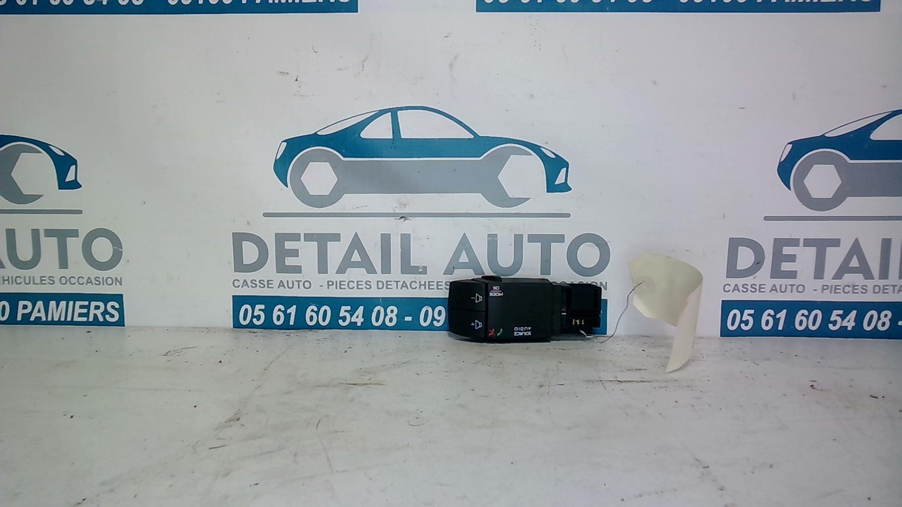Commande autoradio RENAULT CLIO 4 PHASE 2 Diesel - 1