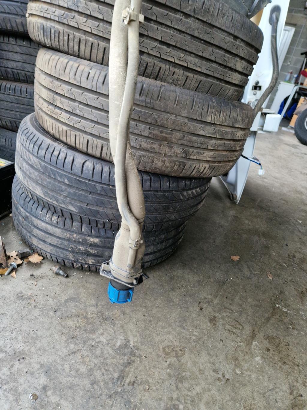 Reservoir RENAULT TRAFIC 3 LONG PHASE 2  - 1