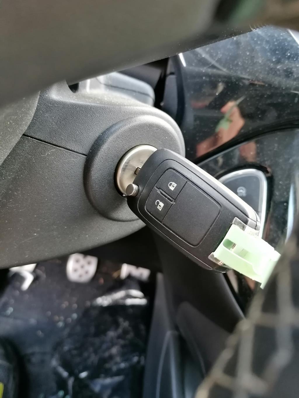 Neiman OPEL CORSA E Essence - 1