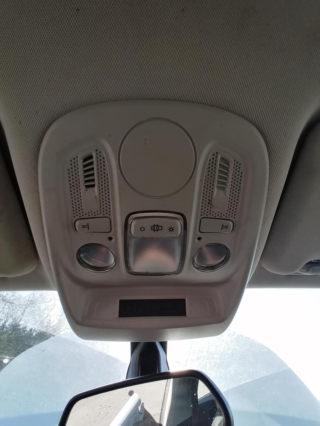 Eclairage de plafonnier CITROEN C4 2 PHASE 1 Diesel - 1