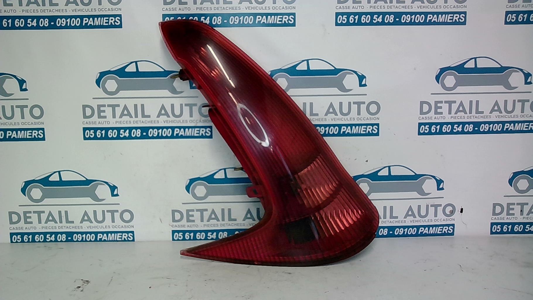 Fanale posteriore principale sinistro (luci) PEUGEOT 206 PHASE 1 BREAK Diésel - 1