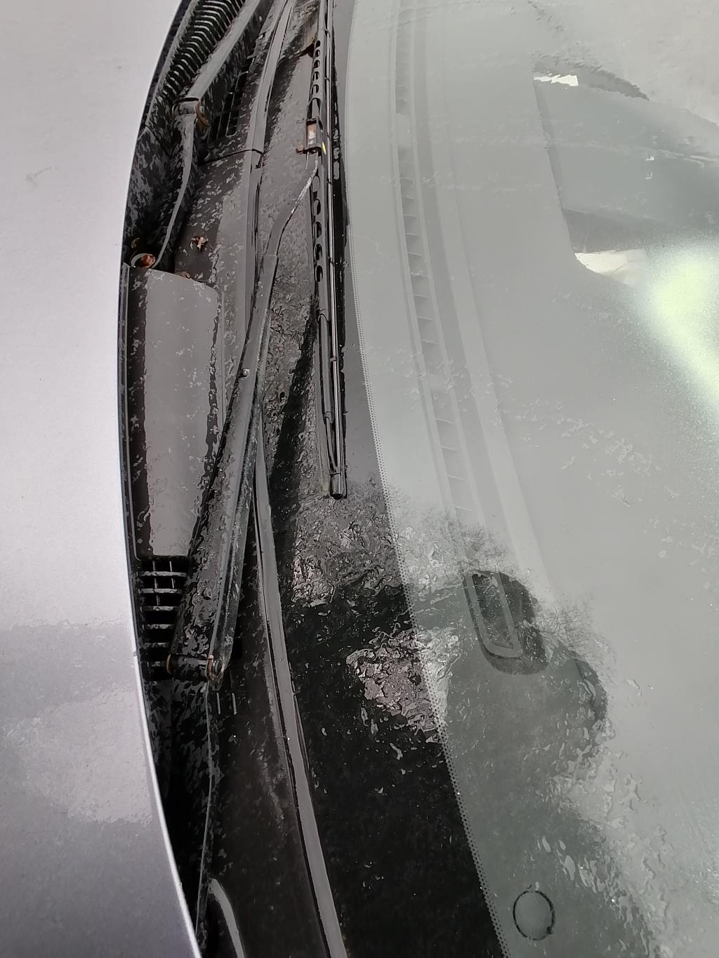 Braccio tergicristallo anteriore sinistro KIA SORENTO 1 PHASE 1 Gasolina - 1