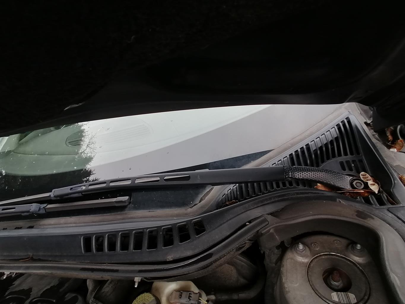 Braccio tergicristallo anteriore sinistro CITROEN C5 2 BREAK Diésel - 1