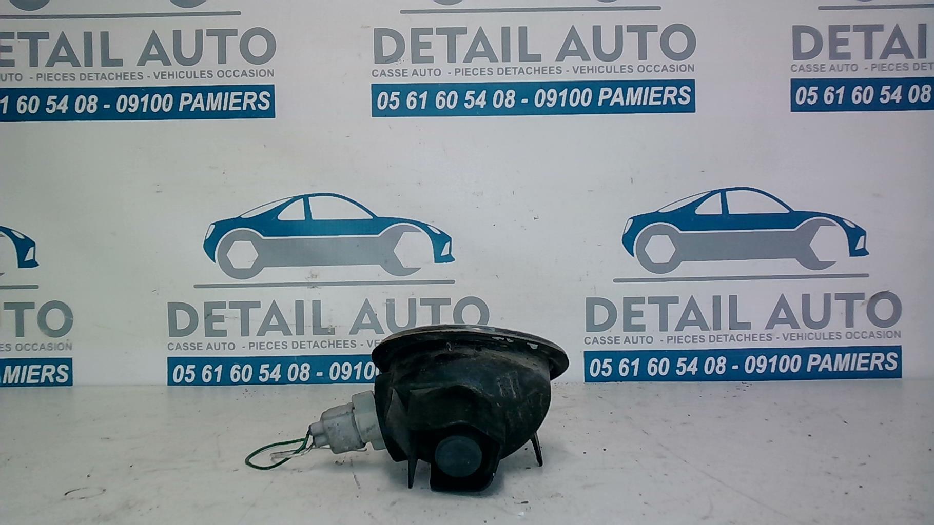 Gruppo ottico anteriore secondario sinistro (luci)(freccia) TOYOTA COROLLA 9 PHASE 1 Diésel - 1