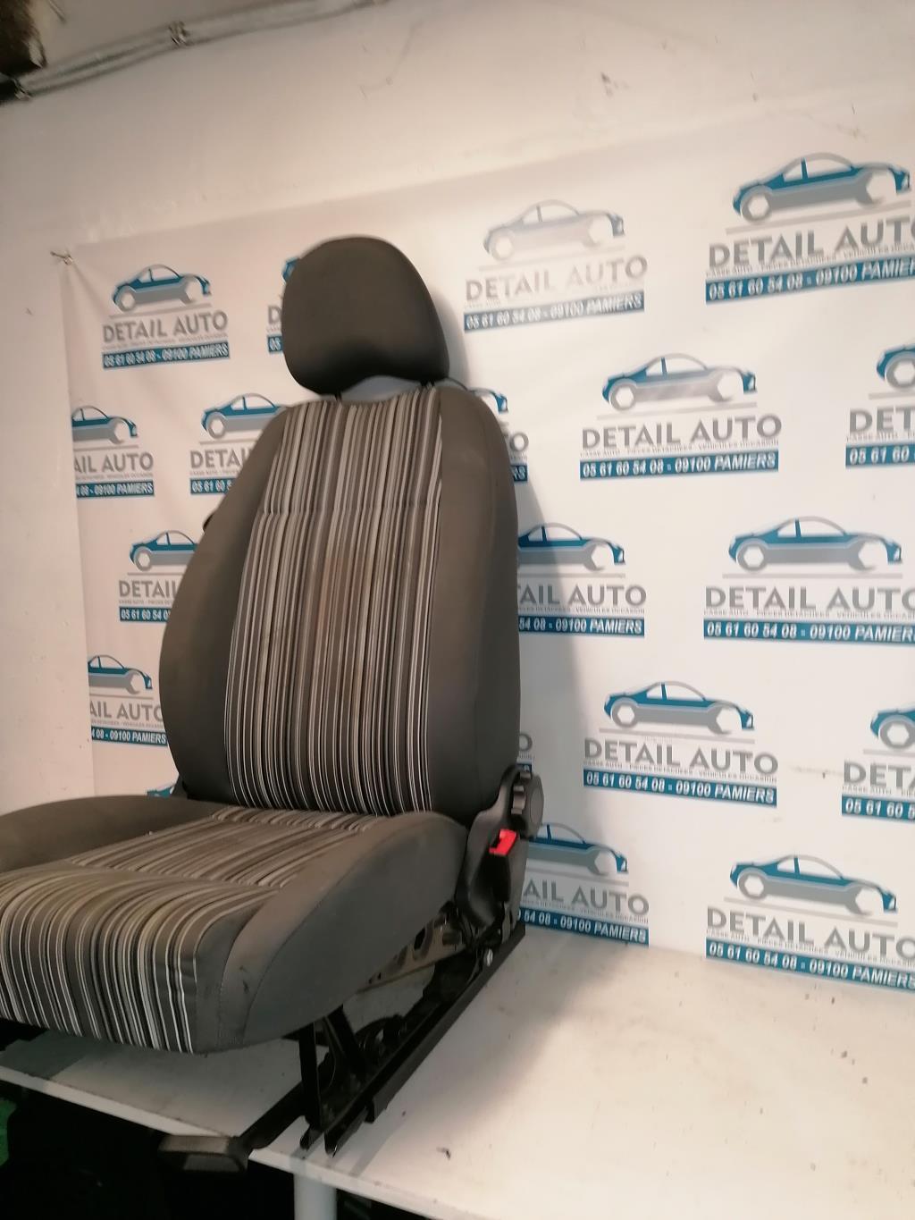 Siege avant droit VOLKSWAGEN FOX Diesel - 1