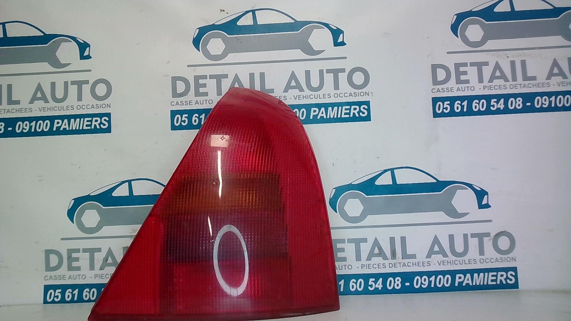 Feu arriere principal droit (feux) RENAULT CLIO 2 PHASE 1 Essence - 1