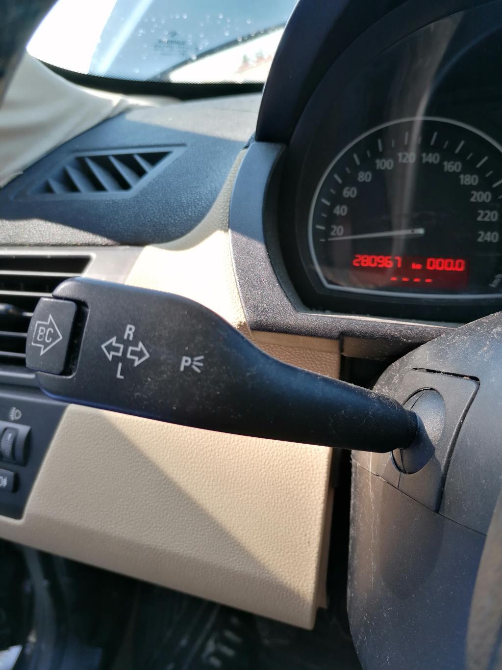 Commodo phare BMW X3 E83 PHASE 1 Diesel - 1