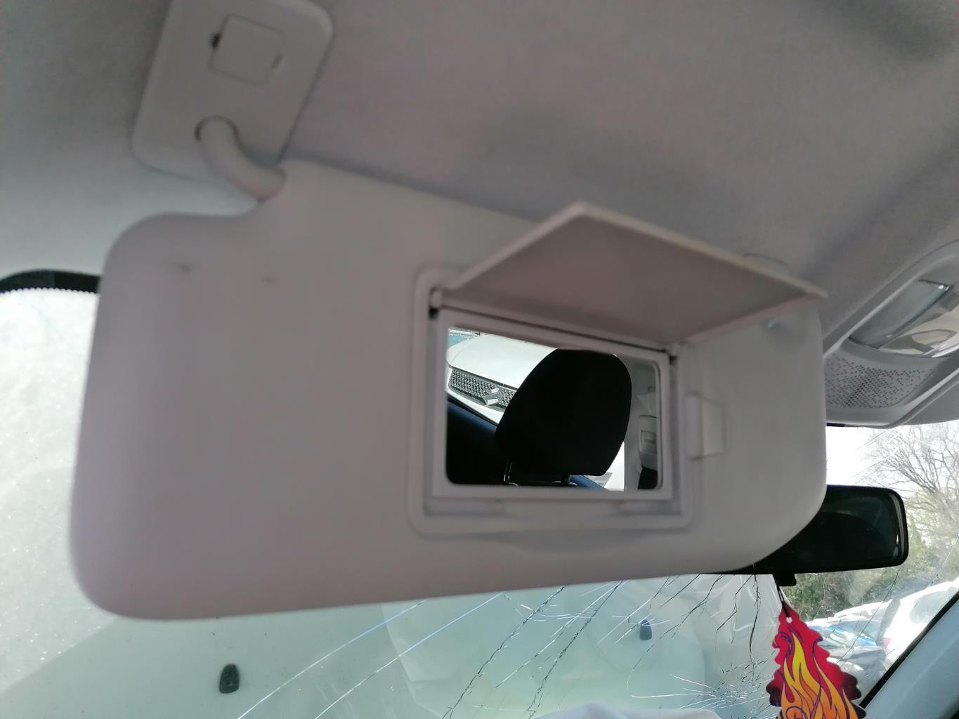 Visiera parasole sinistra PEUGEOT 208 1 PHASE 2 Gasolina - 1