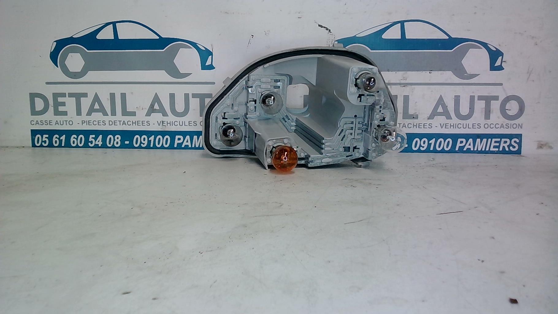 Base portalampade fanale posteriore destro SEAT IBIZA 4 PHASE 1 Diésel - 1