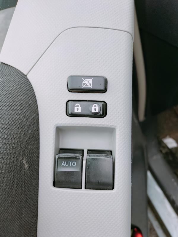 Interruttore lavacristalli anteriore sinistro TOYOTA YARIS 2 PHASE 1 Gasolina - 1