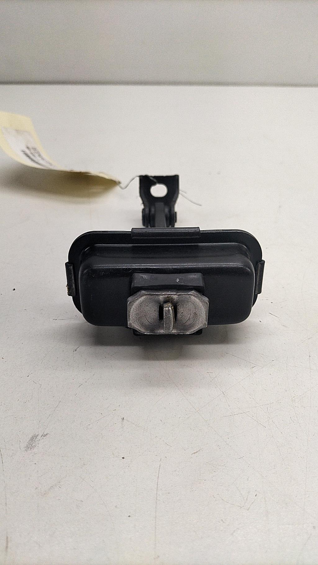 Arresto portiera posteriore destra CITROEN C3 3 PHASE 1 Gasolina - 1