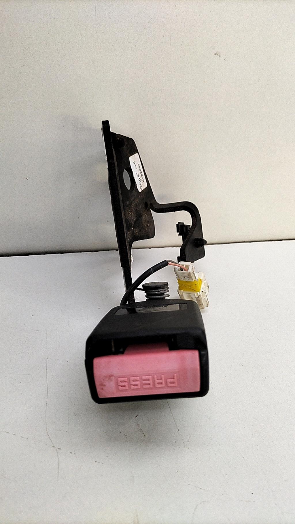 Aggancio cintura sicurezza posteriore destro CITROEN C4 1 PHASE 1 Gasolina - 1