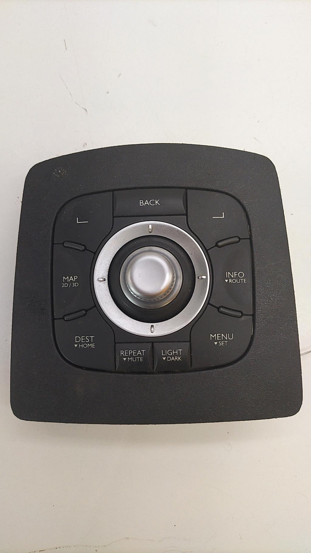 Commande autoradio RENAULT SCENIC 3 PHASE 1 Diesel - 1