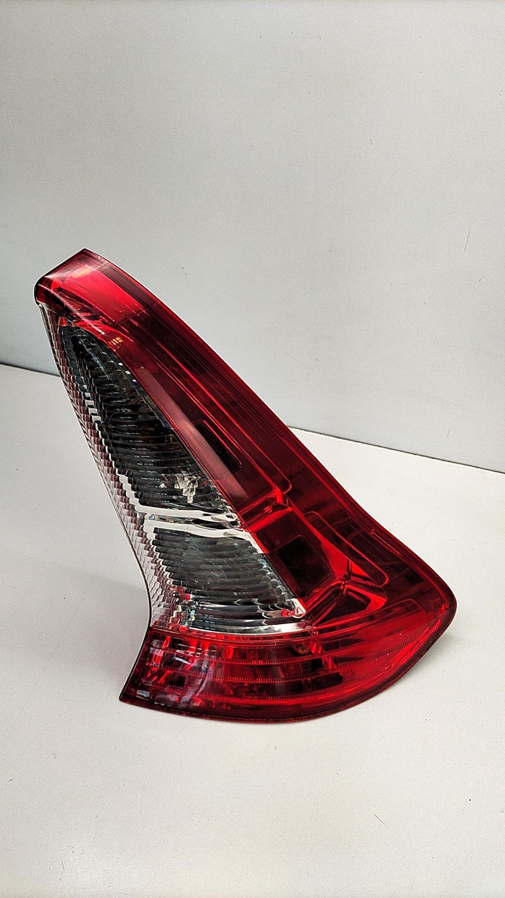 Fanale posteriore principale destro (luci) CITROEN C4 1 PHASE 2 COUPE Gasolina - 1