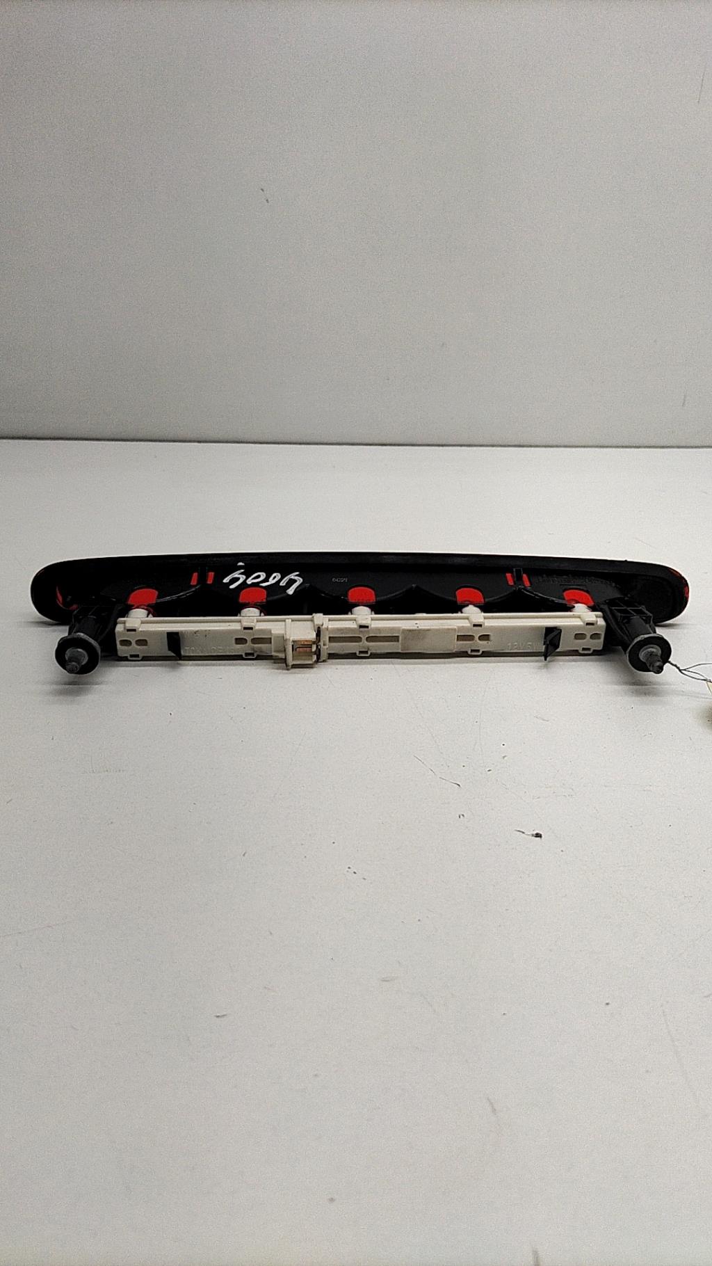 Luce stop centrale SUZUKI SWIFT 3 Gasolina - 1