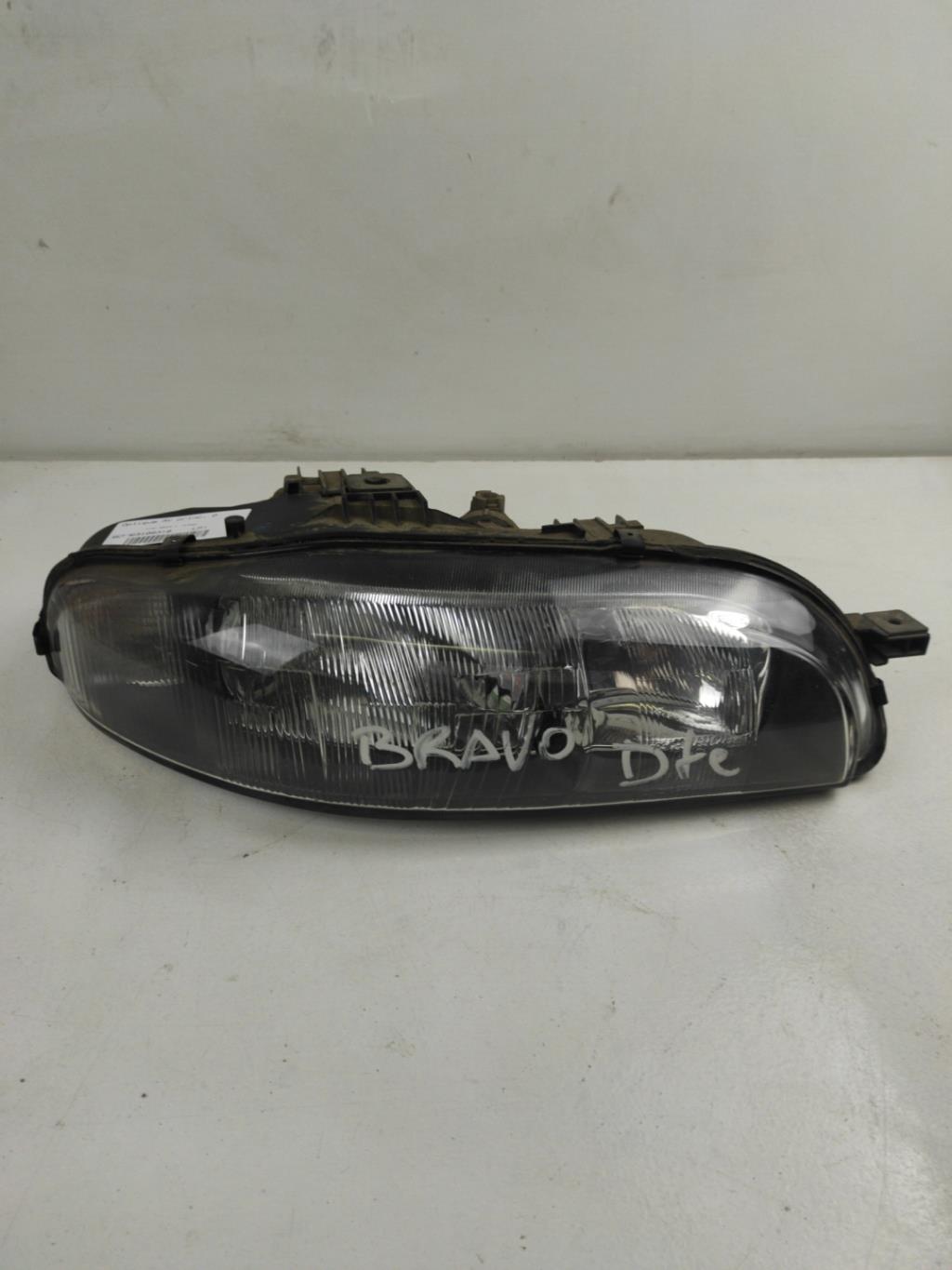 Gruppo ottico anteriore principale destro (luci)(faro) FIAT BRAVO 1 Diésel - 1