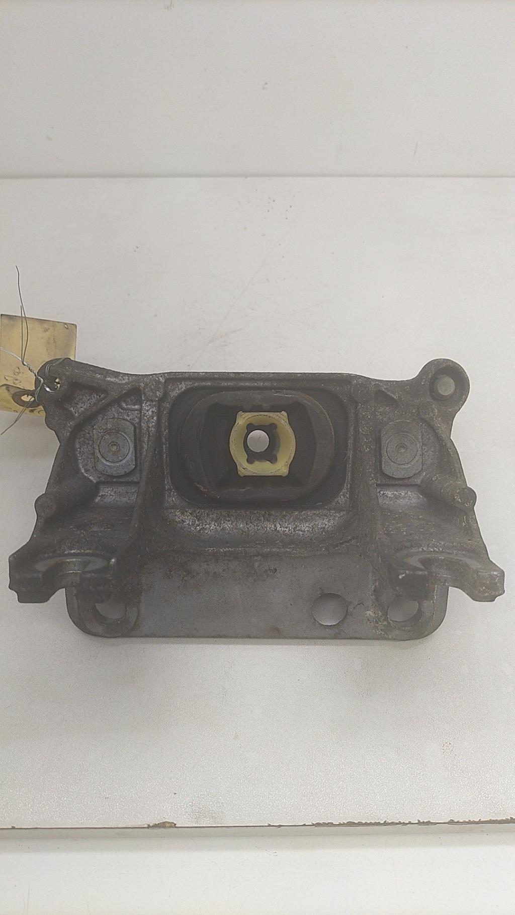Support moteur gauche RENAULT TWINGO 3 PHASE 1 Essence - 1