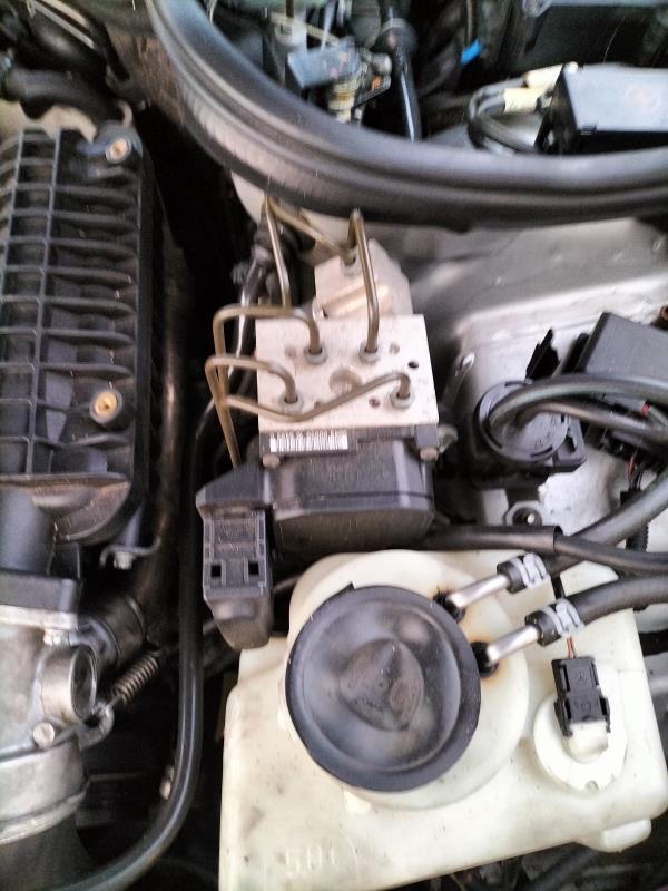 Blocco ABS (antibloccaggio freni) MERCEDES CLASSE E 210 PHASE 2 Diésel - 1
