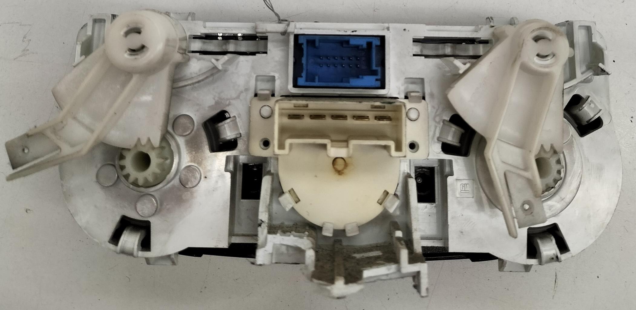 Commande chauffage OPEL CORSA D PHASE 1 Diesel - 1