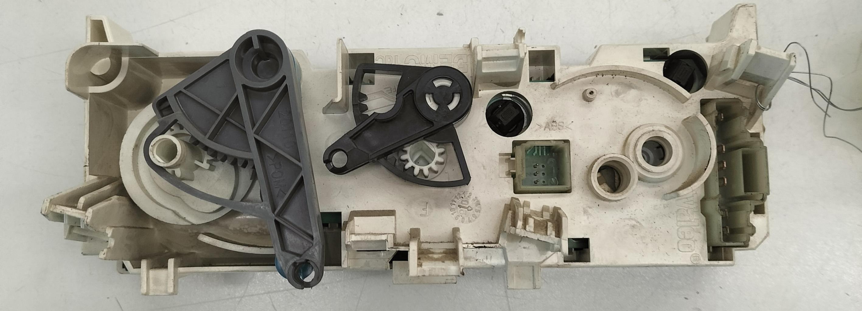 Commande chauffage PEUGEOT PARTNER 1 PHASE 2 Diesel - 1