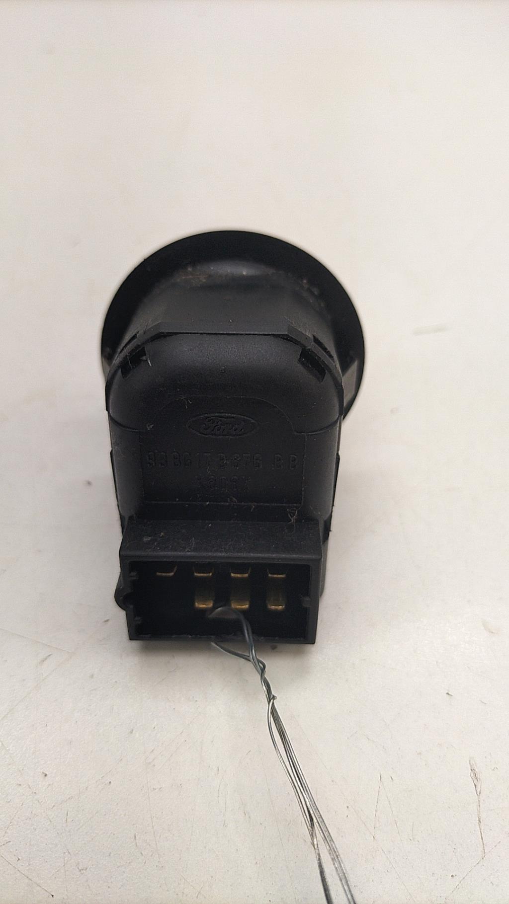 Commande retroviseurs FORD FIESTA 5 PHASE 2 Essence - 1