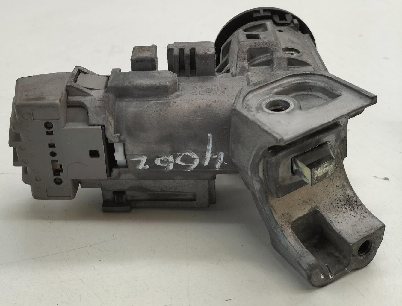 Neiman FORD FIESTA 6 PHASE 1 Essence - 1