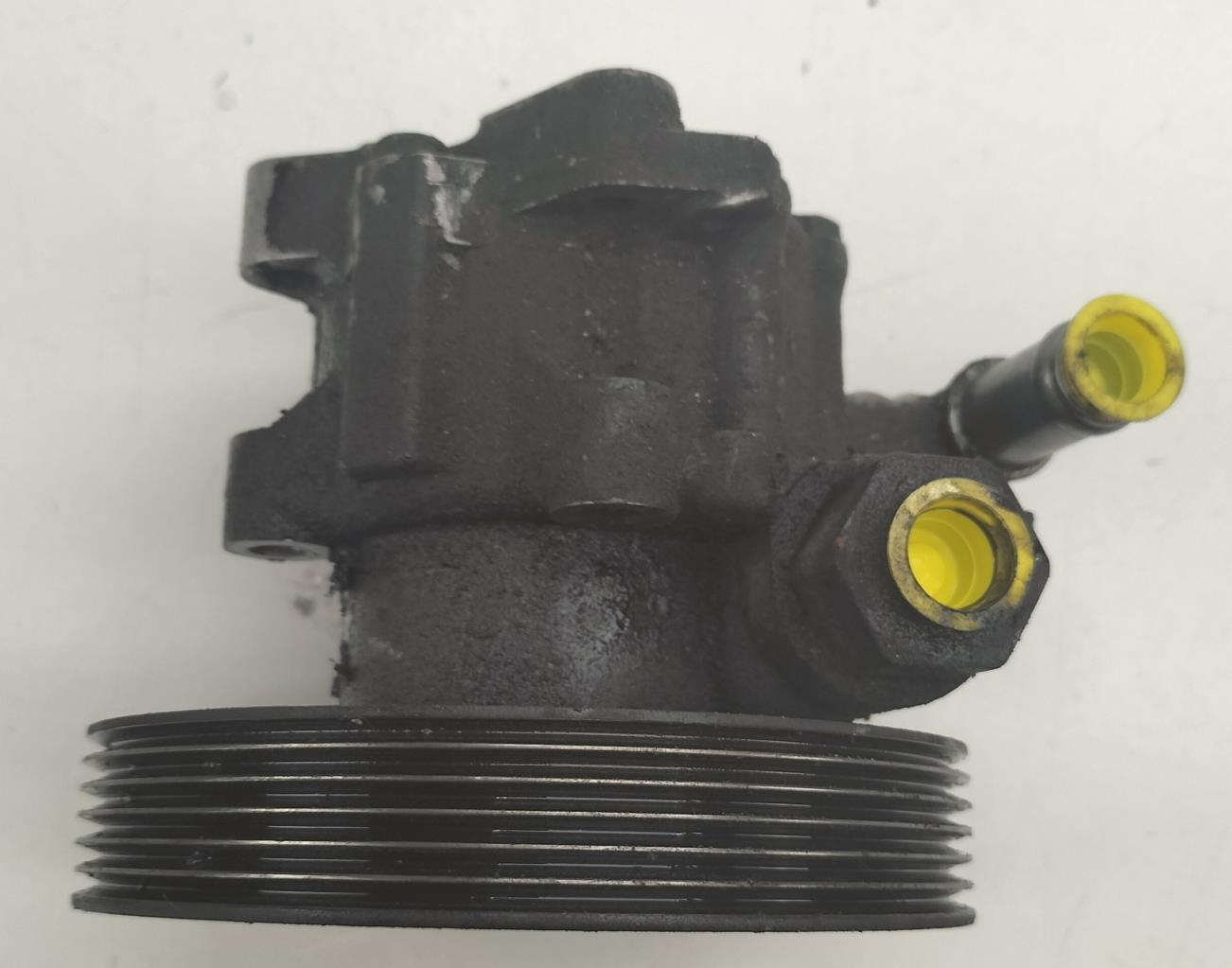Pompe de direction PEUGEOT 807 Diesel - 1