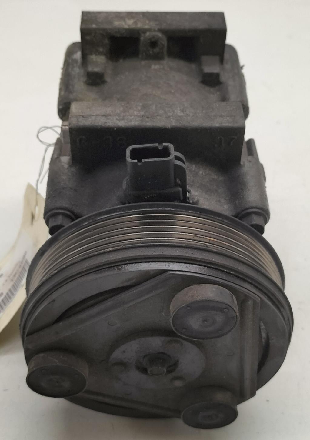 Compresseur clim FORD ESCORT 6 Essence - 1