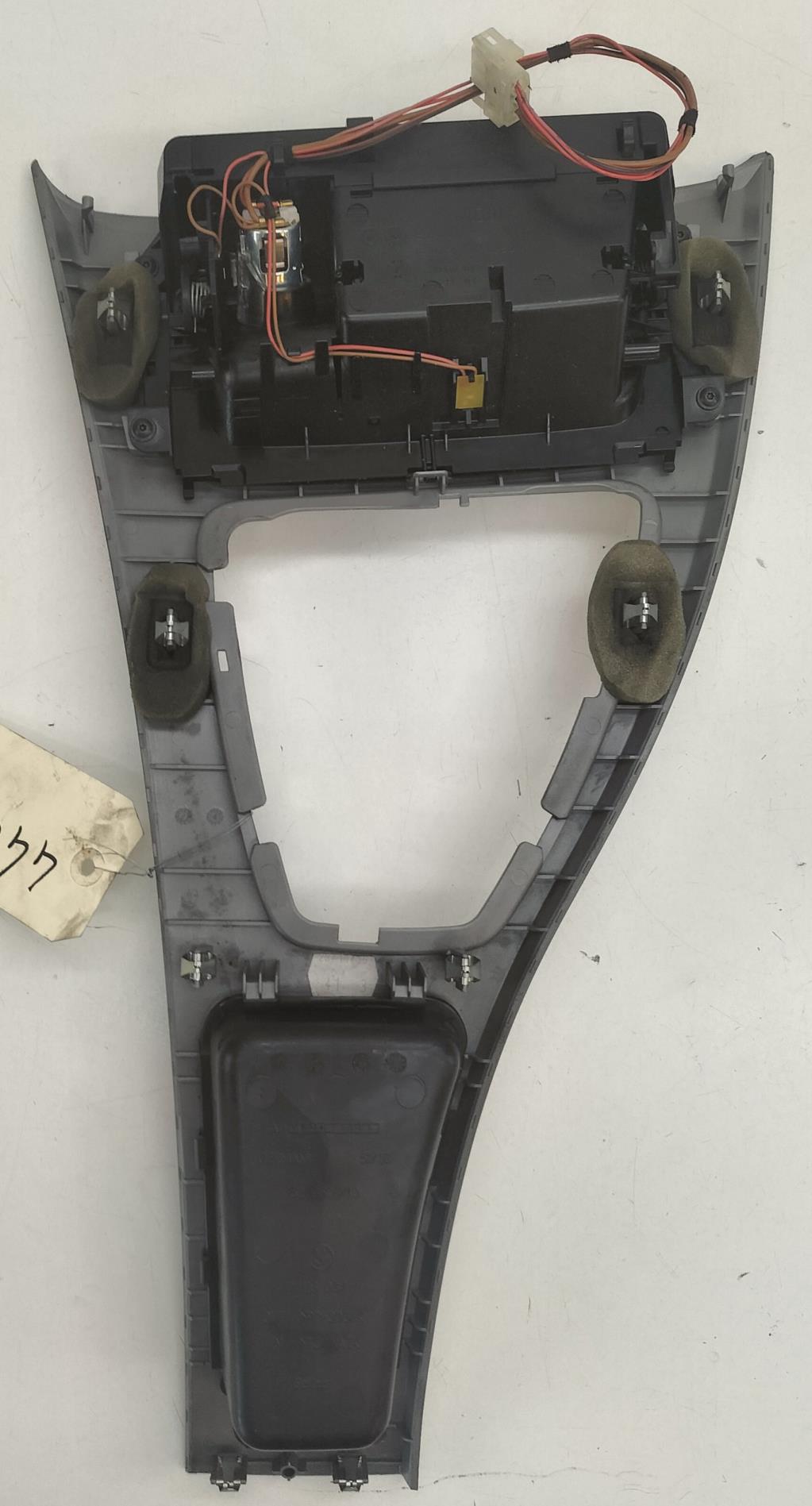 Console central (interieur plastique) BMW SERIE 3 E90 PHASE 1 Diesel - 1