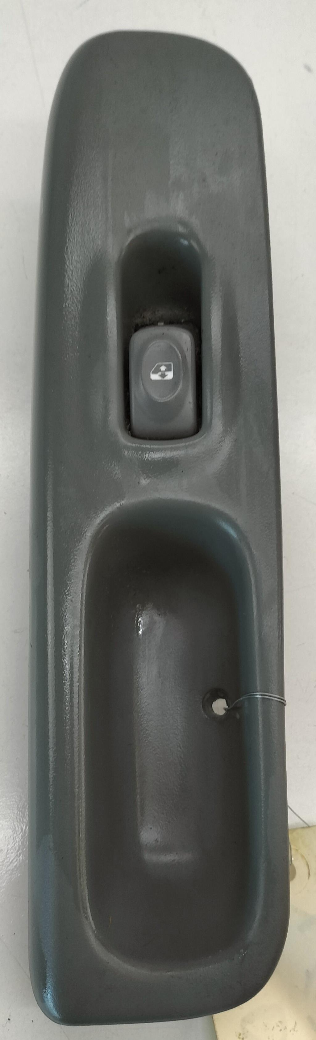 Interruttore lavacristalli anteriore destro RENAULT TWINGO 1 PHASE 3 Gasolina - 1