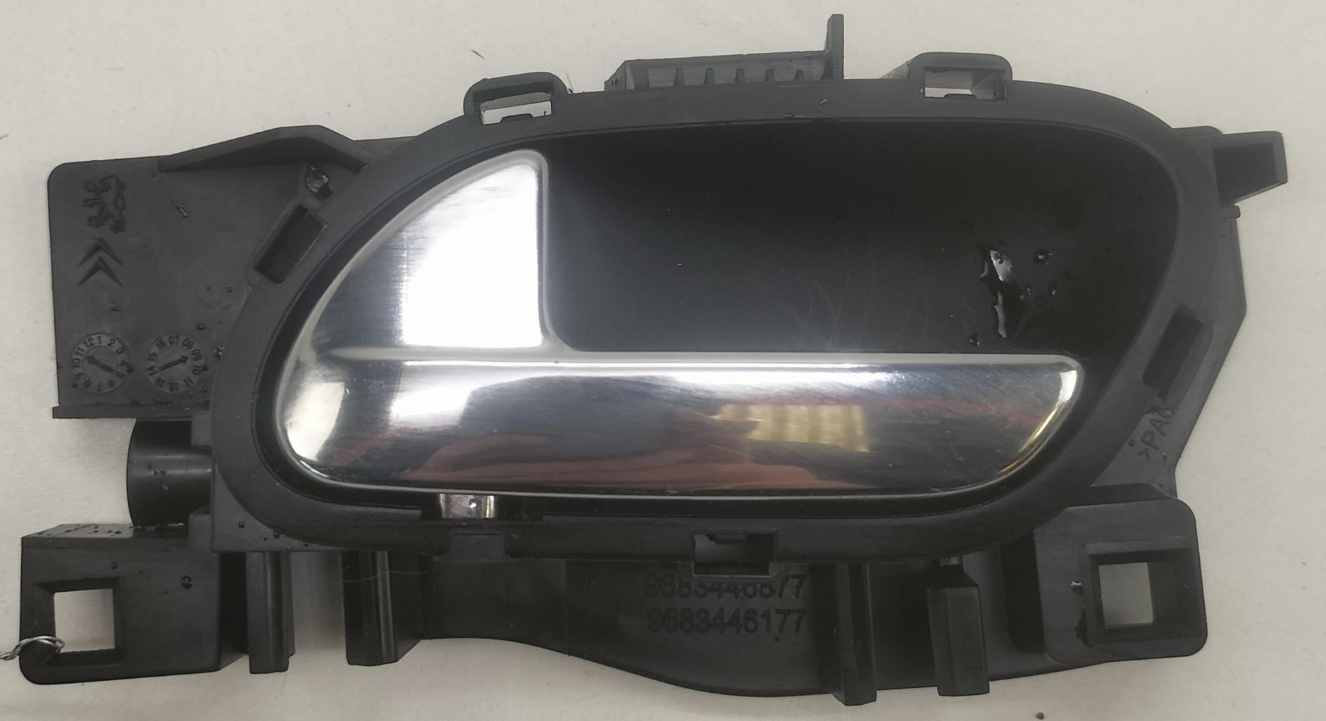 Maniglia interna anteriore sinistra PEUGEOT 5008 1 PHASE 1 Diésel - 1