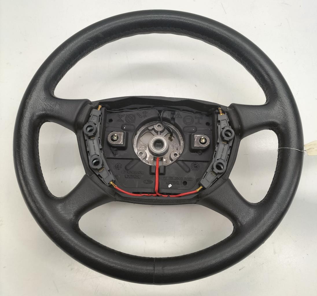 Volant FORD ESCORT 6 Essence - 1