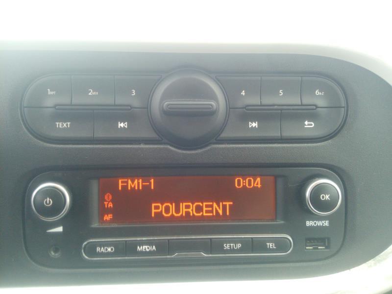Autoradio originale RENAULT TWINGO 3 PHASE 1 Gasolina - 1