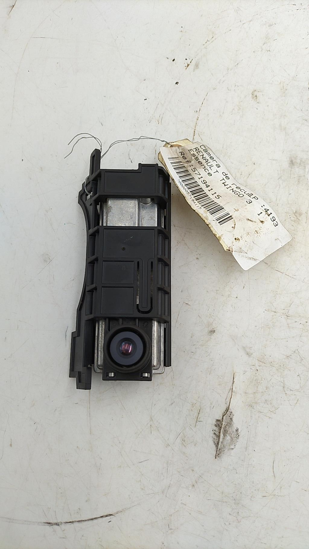 Camera de recul RENAULT TWINGO 3 PHASE 1 Essence - 1