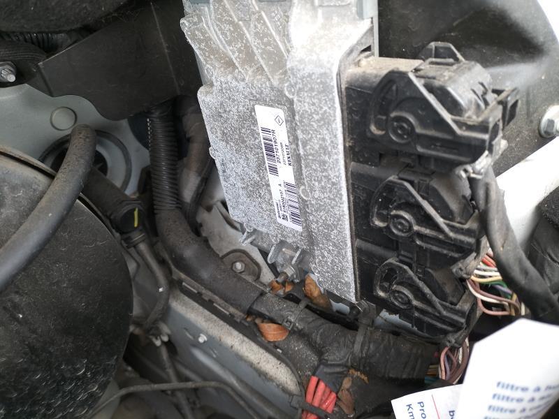 Centralina motore RENAULT CLIO 3 PHASE 2 Gasolina - 1