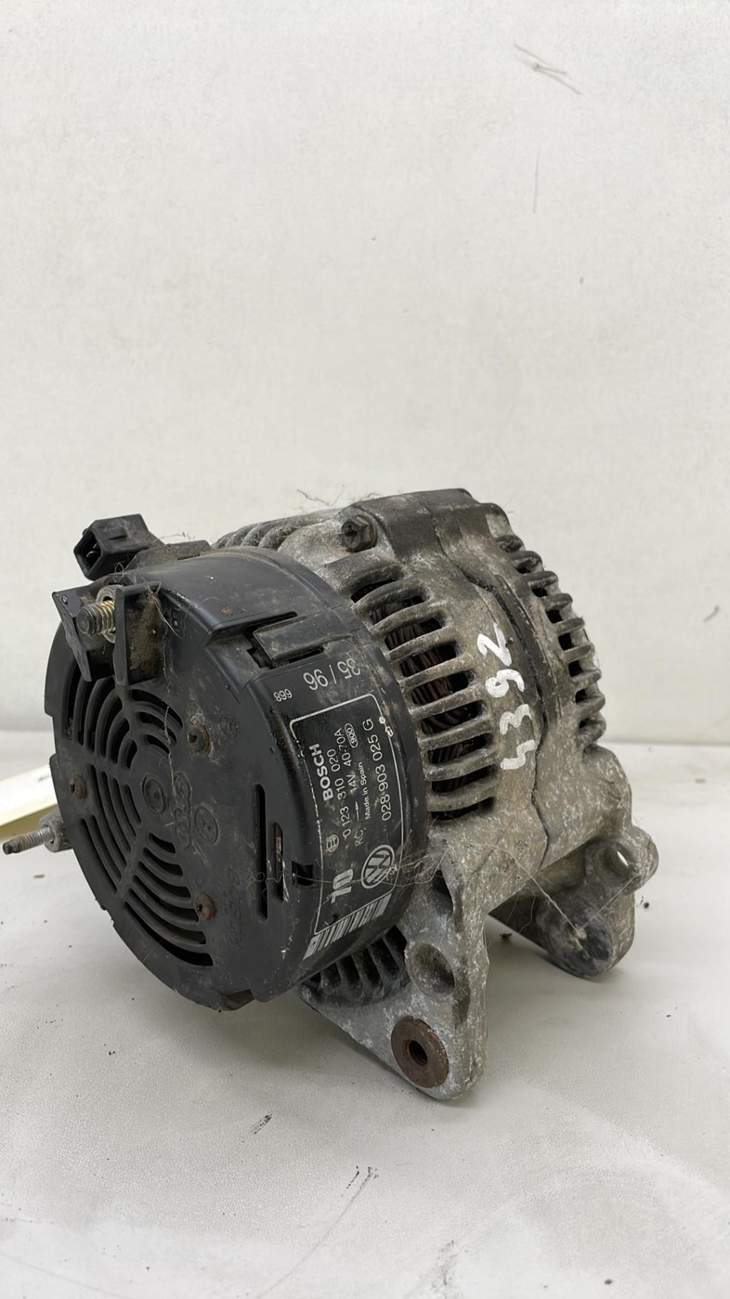 Alternatore VOLKSWAGEN GOLF 3 Gasolina - 1