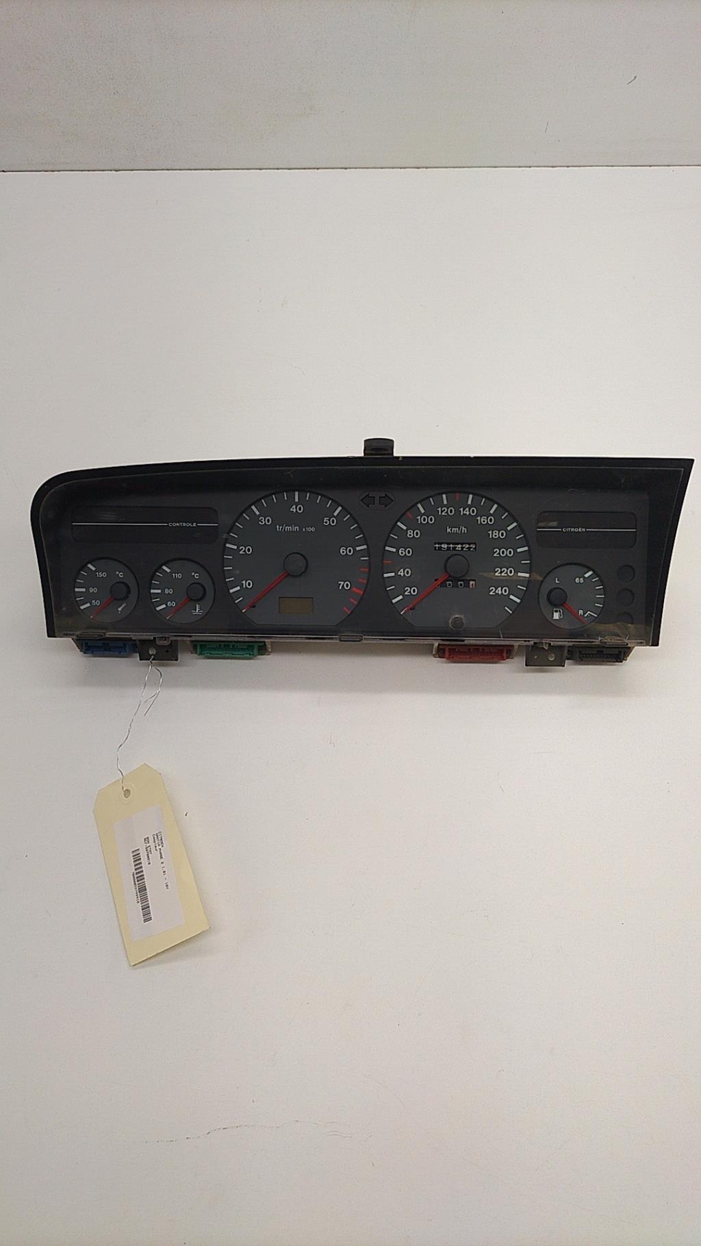 Compteur CITROEN XANTIA PHASE 2  - 1